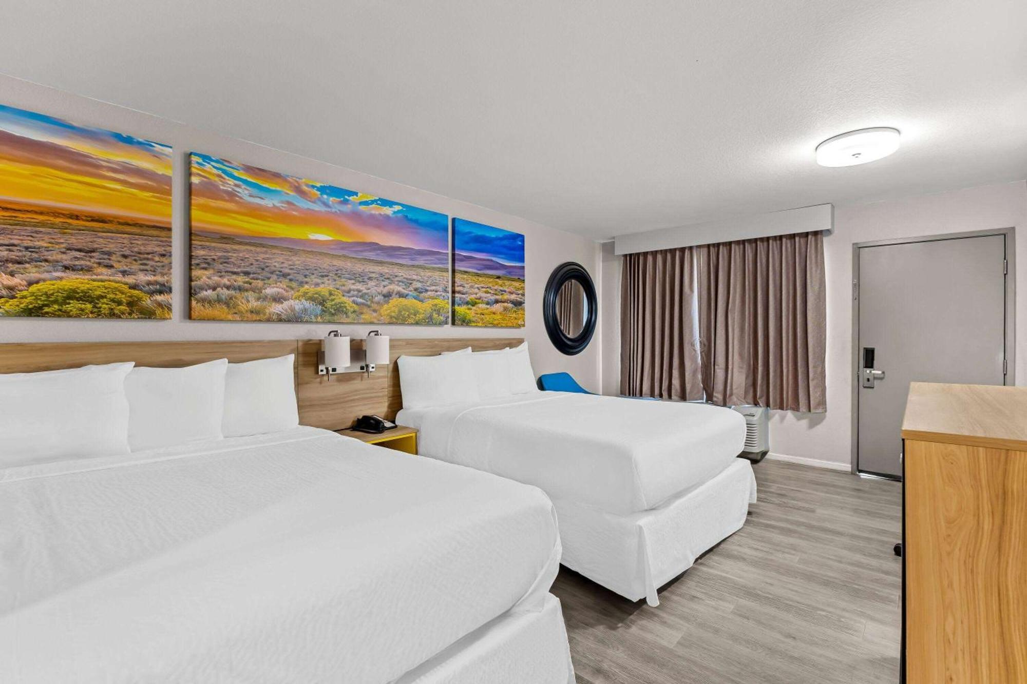 Days Inn By Wyndham Buckeye Exteriör bild